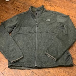 Mens size M North Face jacket